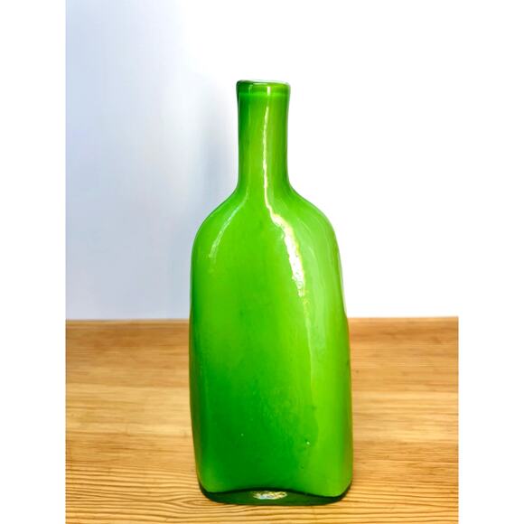 Large Mid-Century Modern Green Art Glass Bottle Vase, 12" - Picture 8 of 8